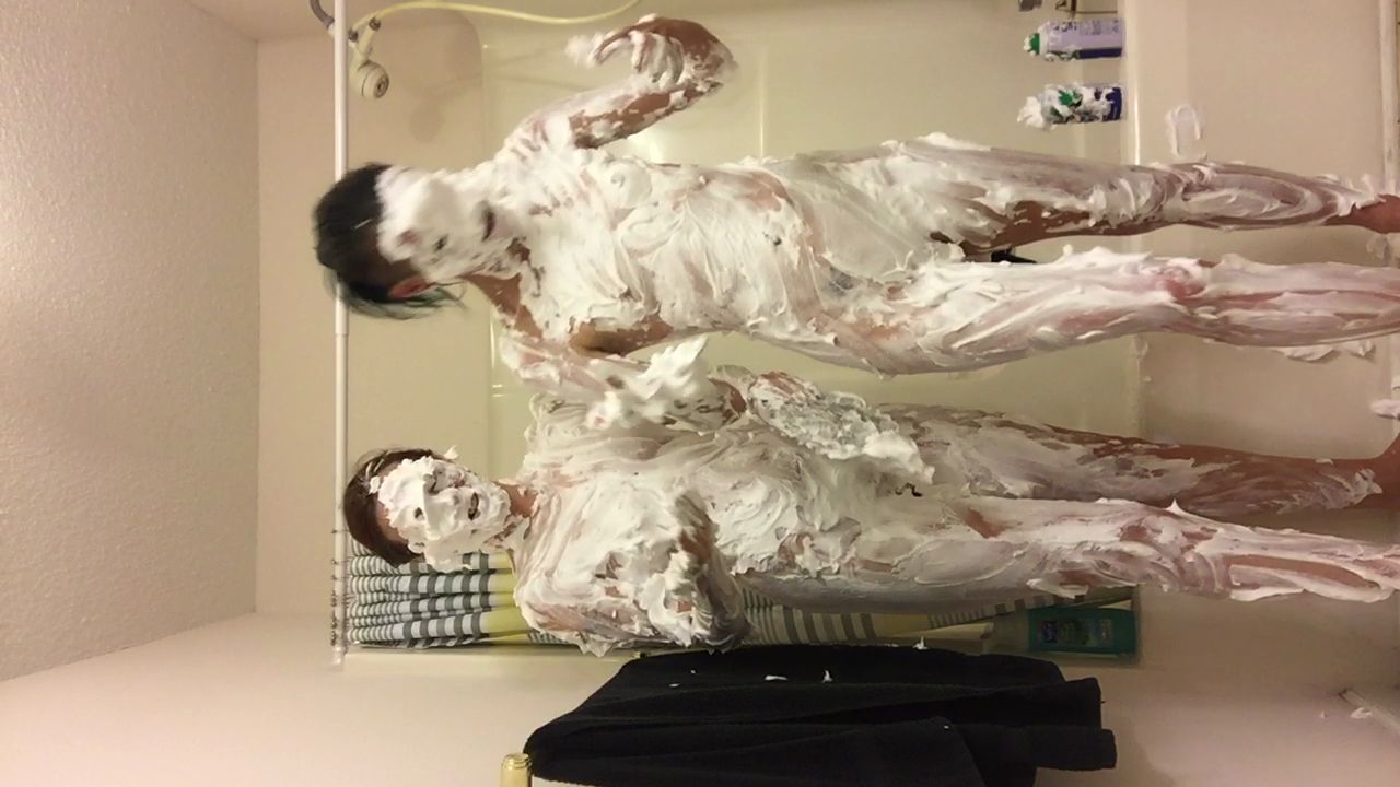 naked-pies_main.jpg