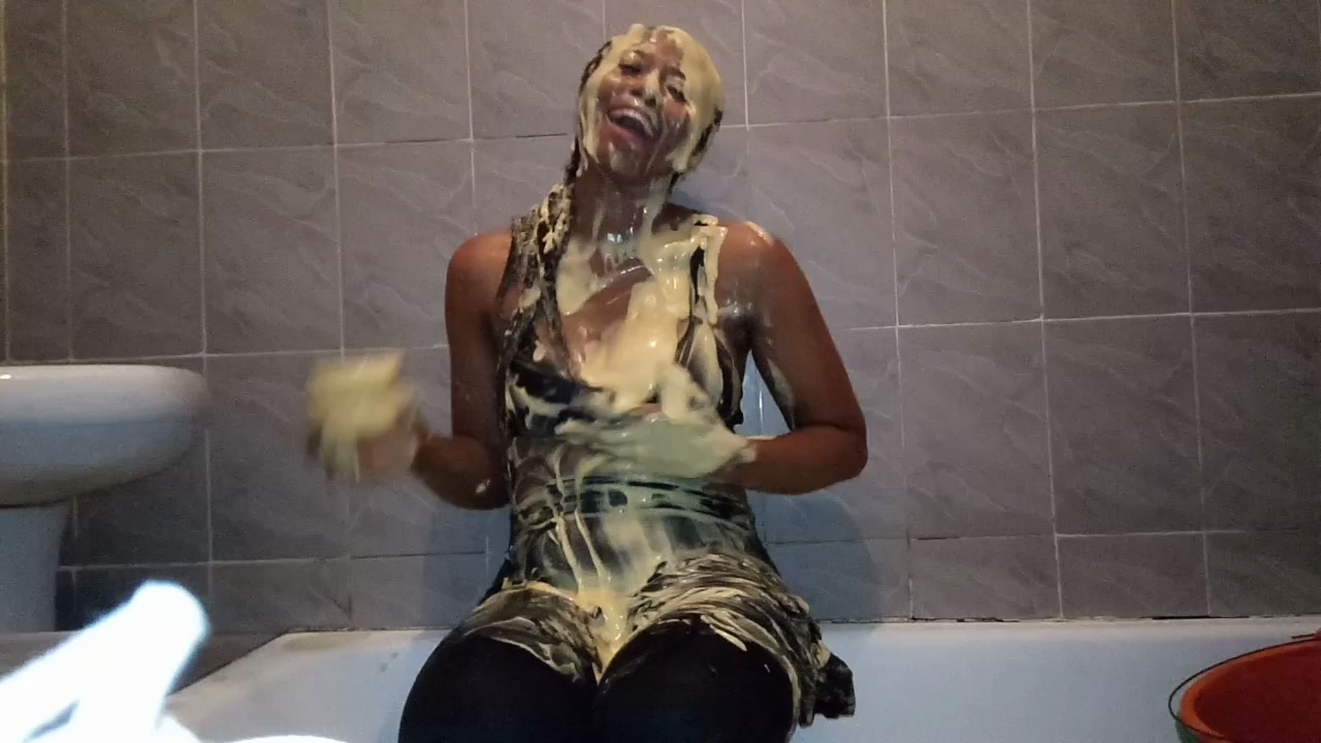 tashas-custard-playtime_main.jpg